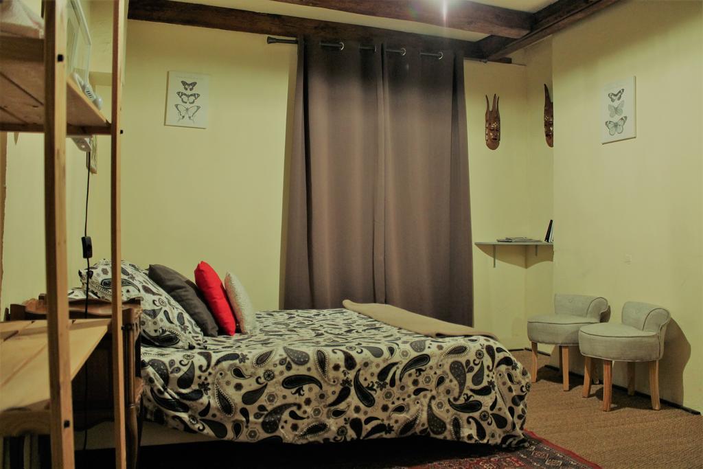 Une Coquille Sous L'Oreiller Le Puy-en-Velay Exterior photo